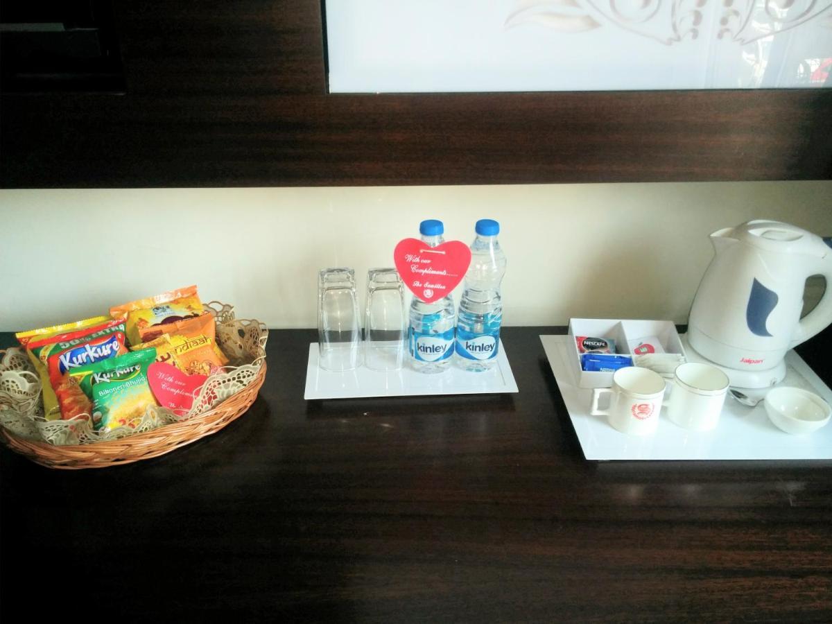 Hotel The Samilton Kalkuta Zewnętrze zdjęcie
