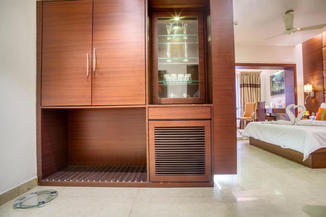 Hotel The Samilton Kalkuta Zewnętrze zdjęcie